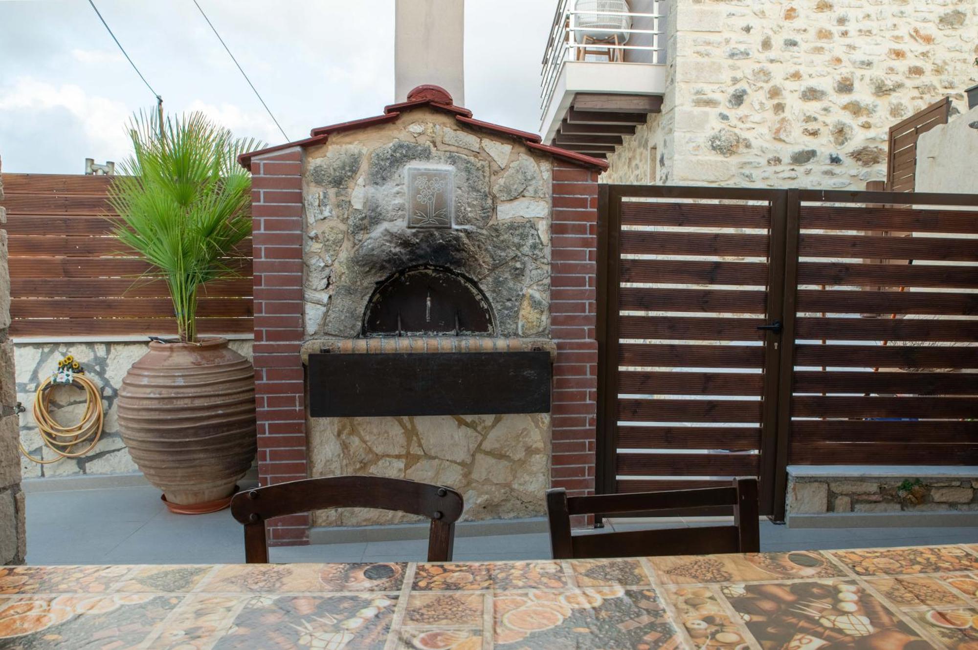 Villa Charaso Giorgio - Private Pool By Estia Kharason エクステリア 写真
