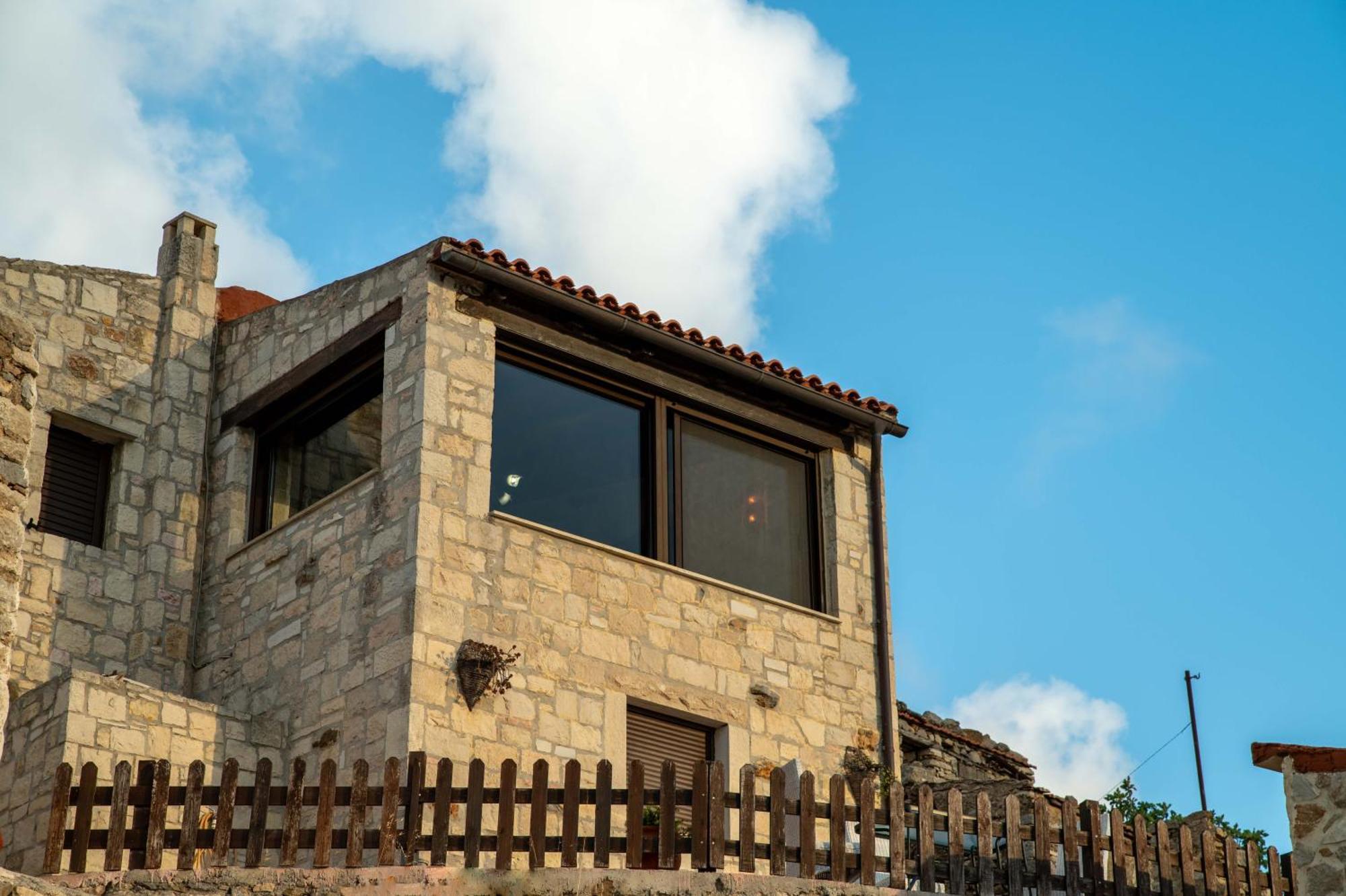 Villa Charaso Giorgio - Private Pool By Estia Kharason エクステリア 写真